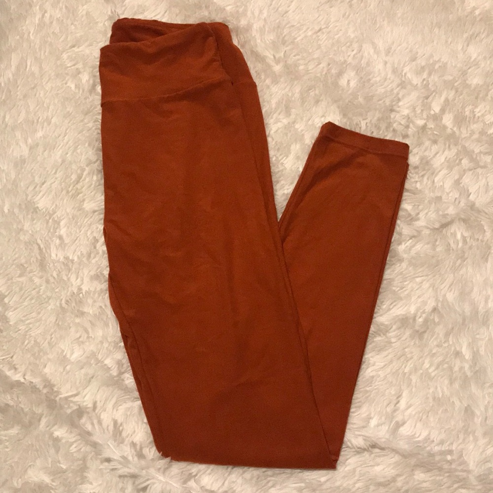 Orange leggings